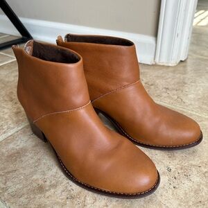 Toms Tan Leather Ankle Booties